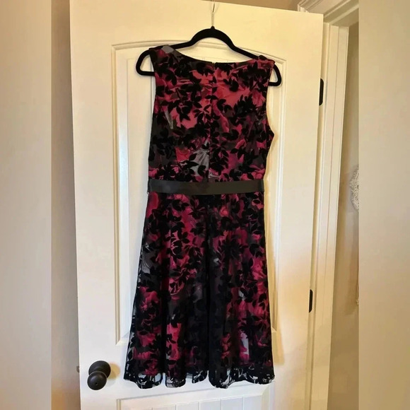 Beautifully Layered Party Dress! #romantic - Picture 4 of 10